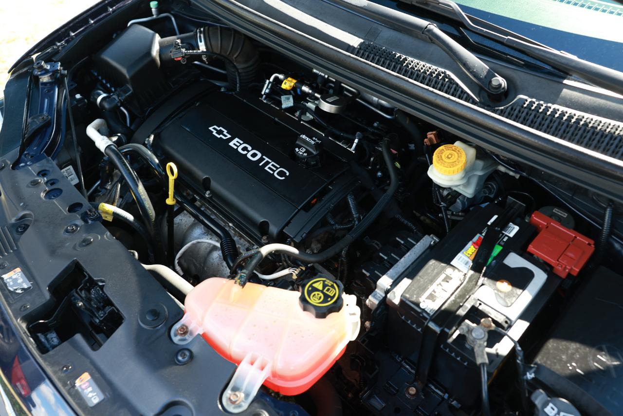 Chevrolet Sonic  2015