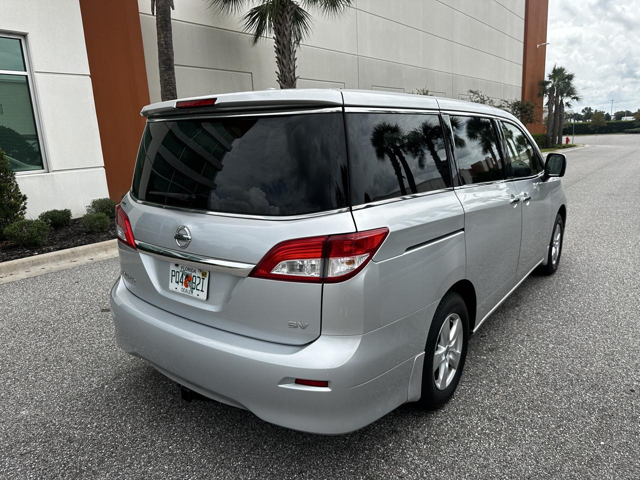 Nissan Quest  2015