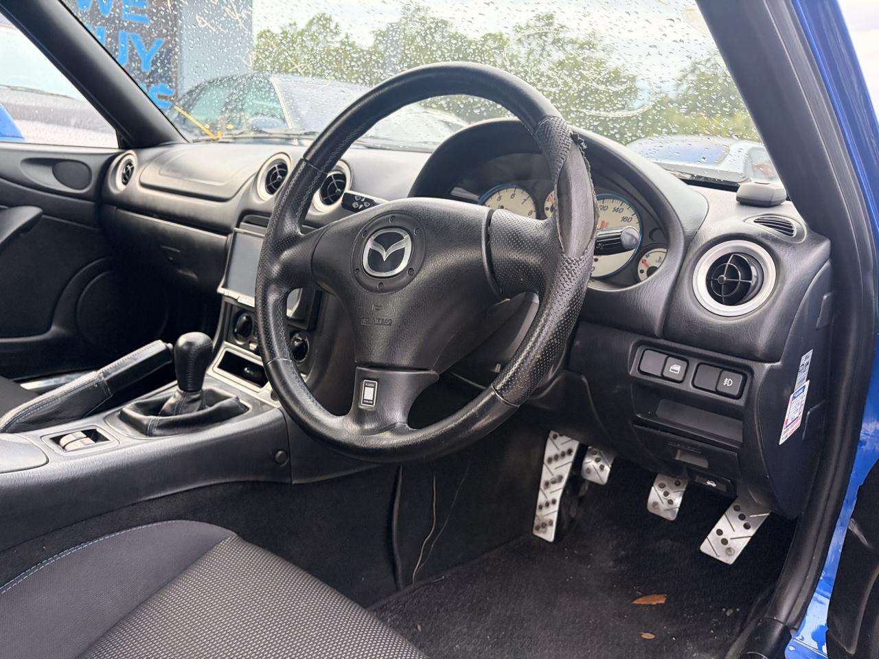 Mazda Miata  1998