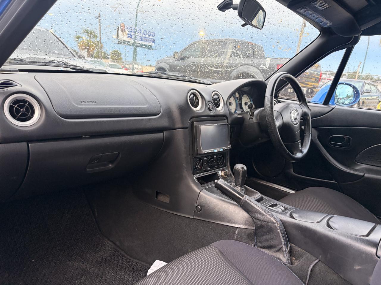 Mazda Miata  1998