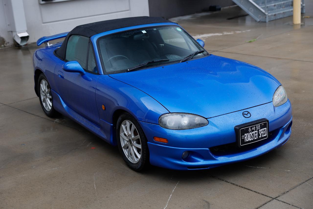 Mazda Miata  2001