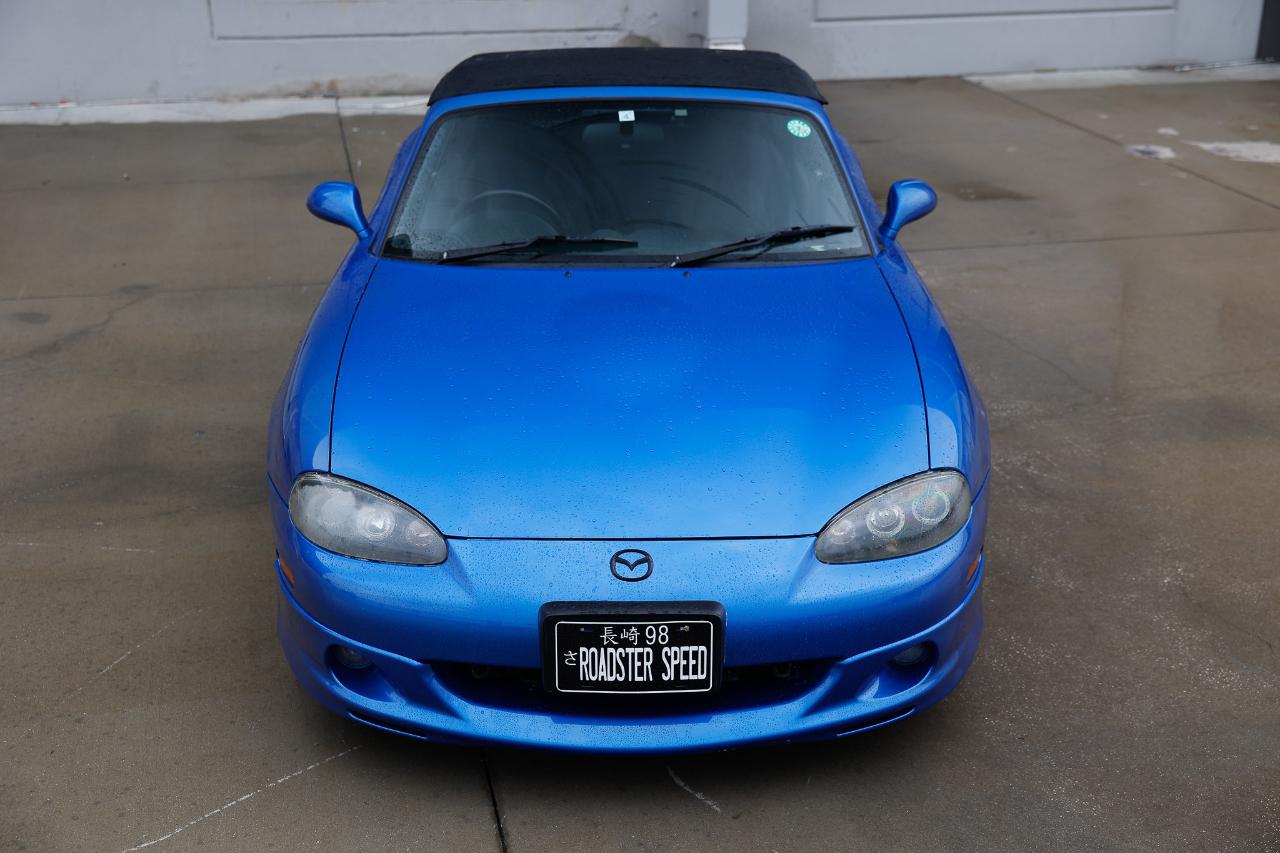 Mazda Miata  2001
