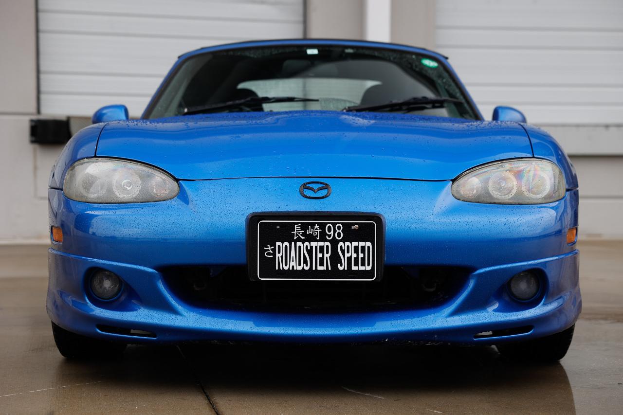 Mazda Miata  2001