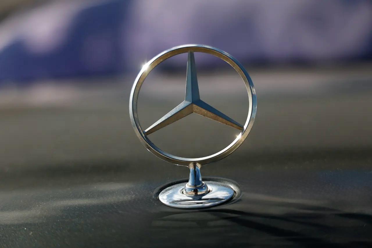 Mercedes-Benz S-Class S500 2001