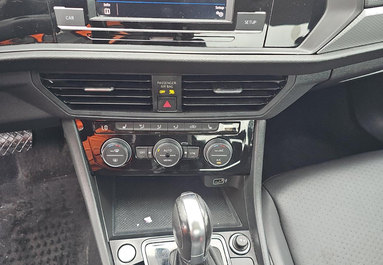Volkswagen Jetta  2019