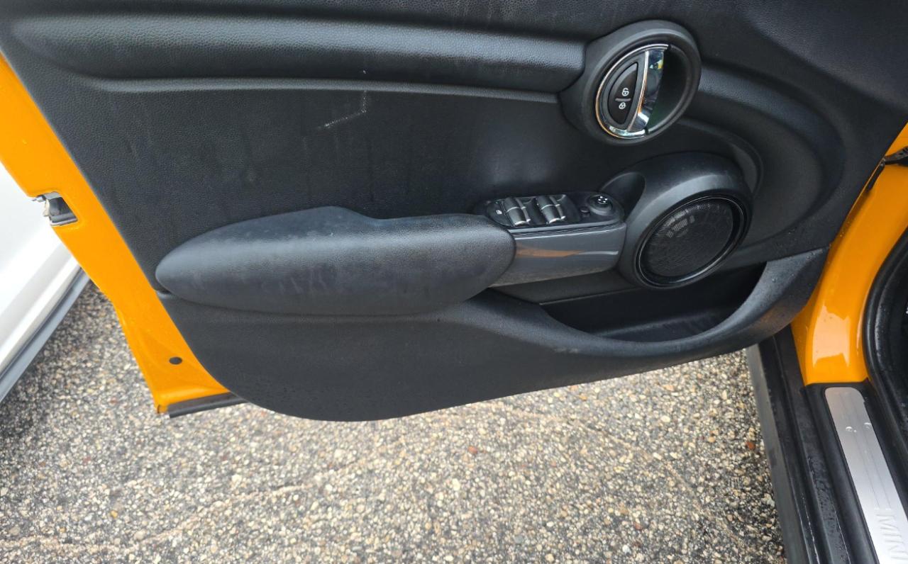 MINI Cooper Hardtop 4 Door  2015