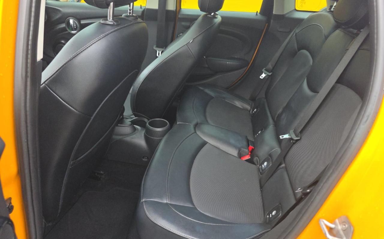 MINI Cooper Hardtop 4 Door  2015