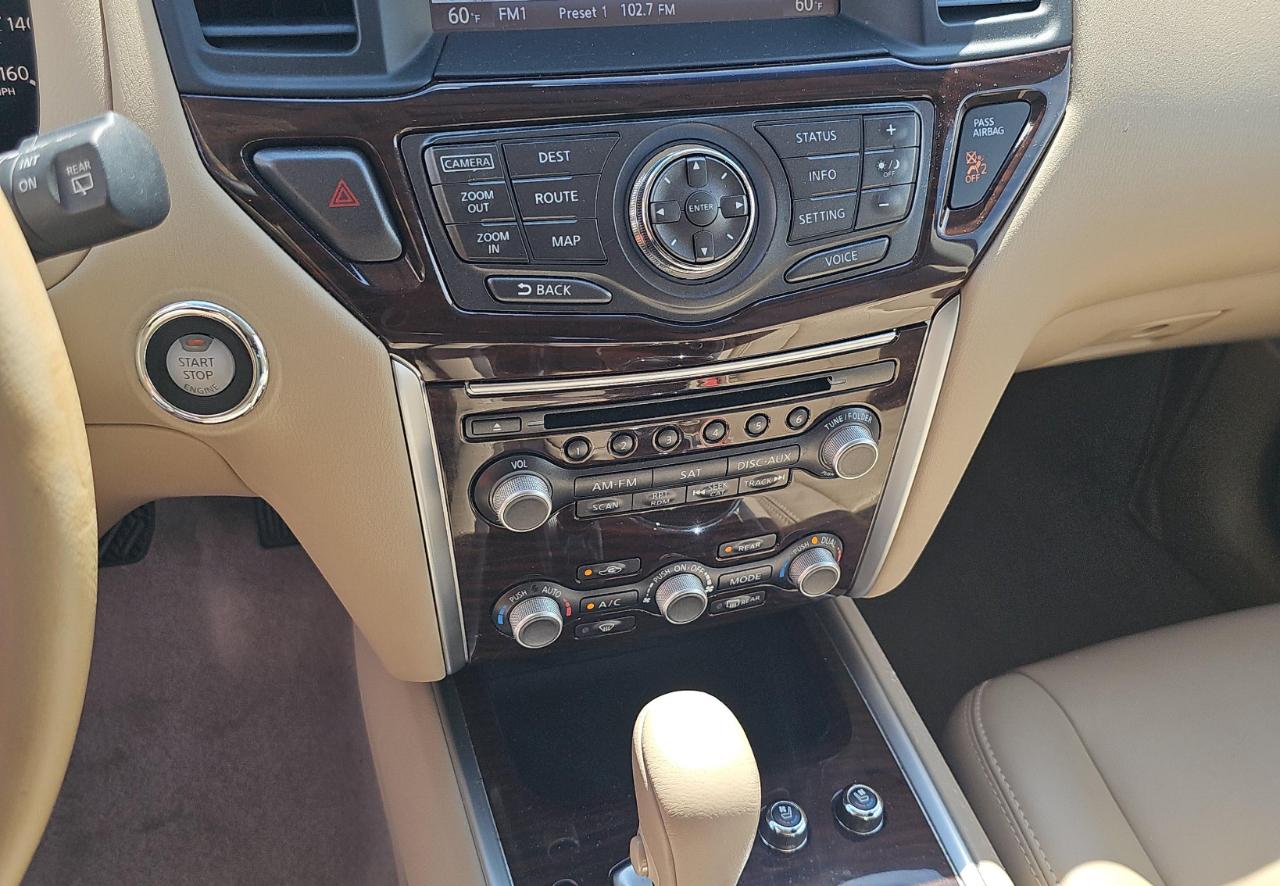 Nissan Pathfinder  2015