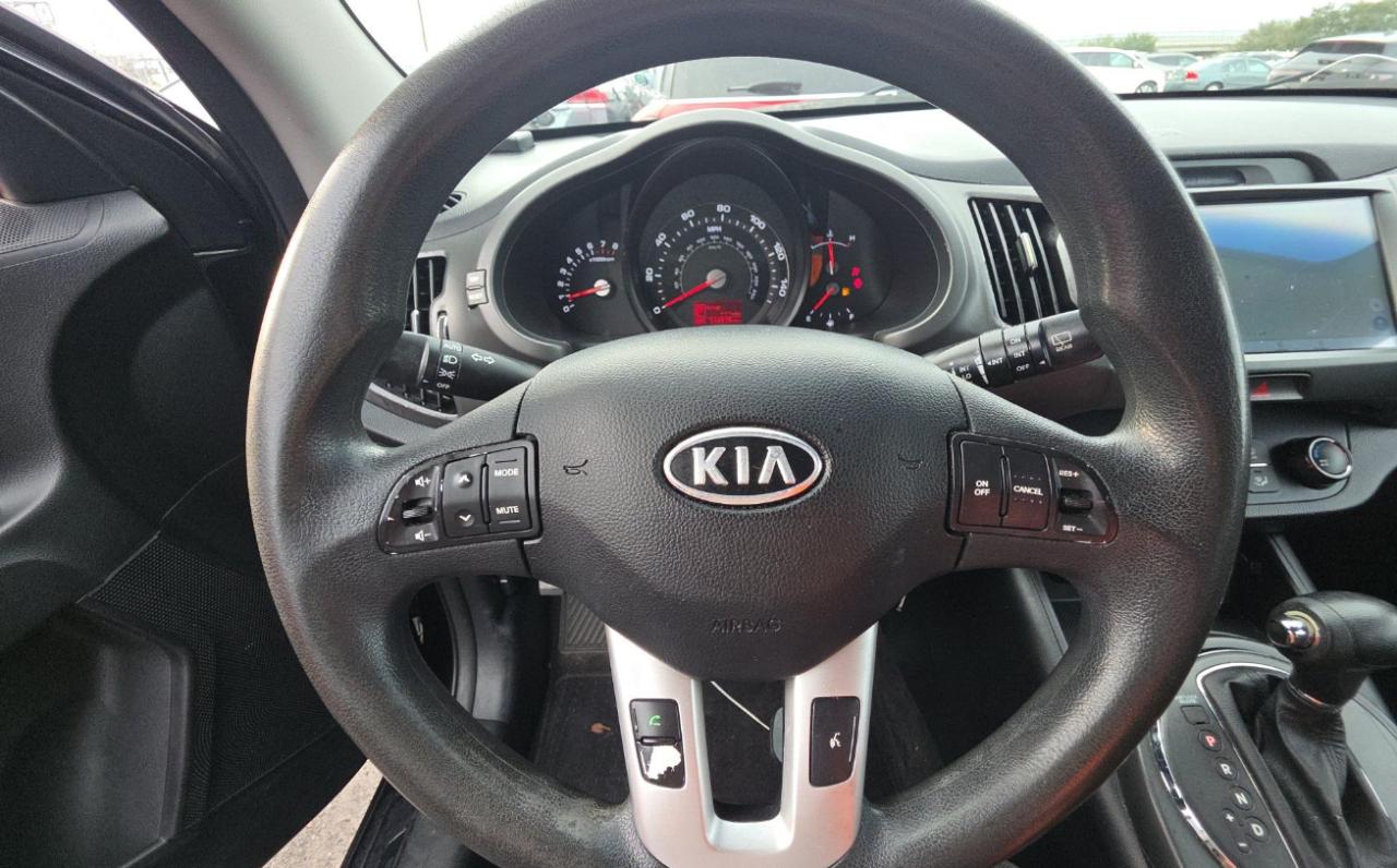 Kia Sportage  2011