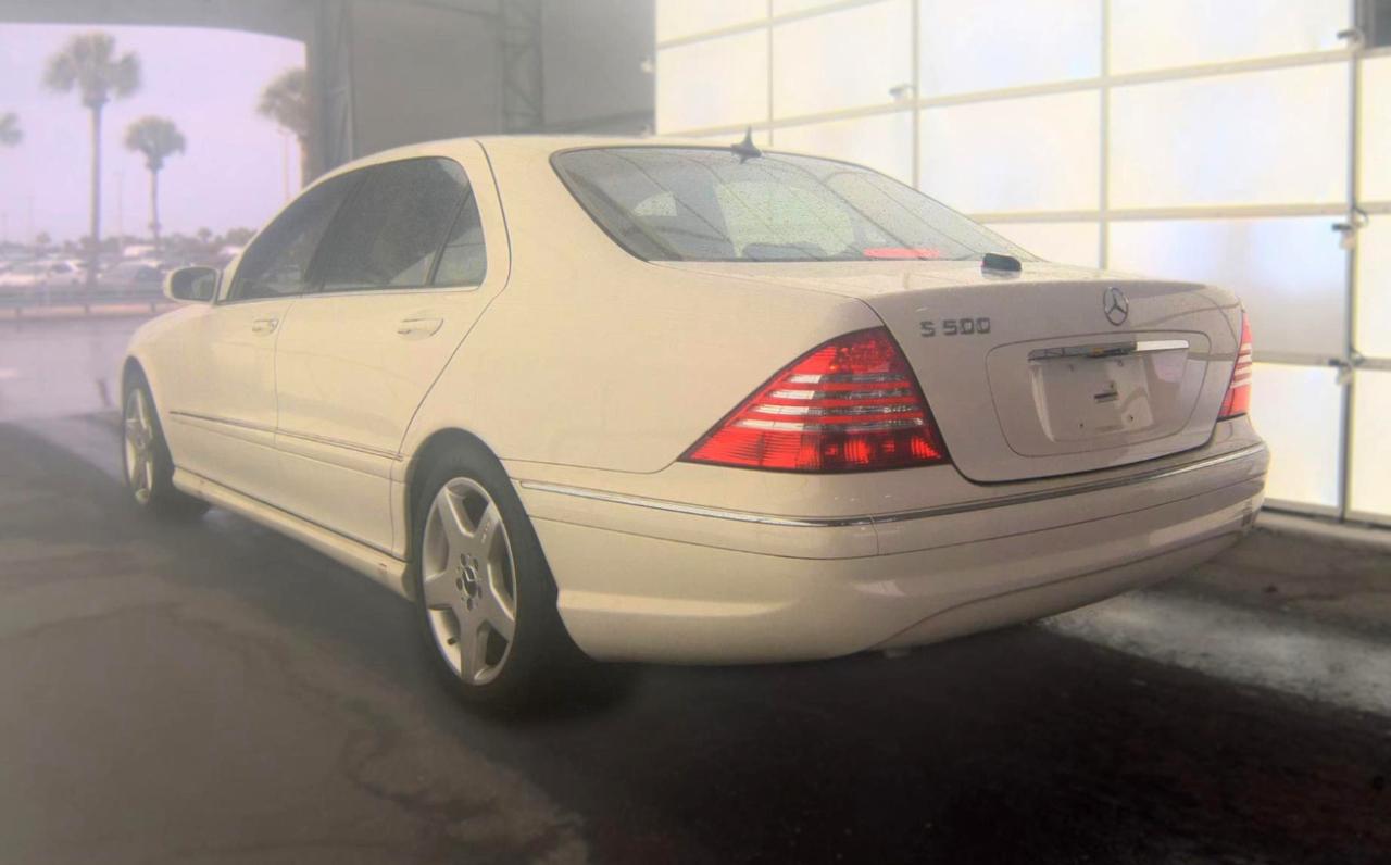 Mercedes-Benz S-Class  2005