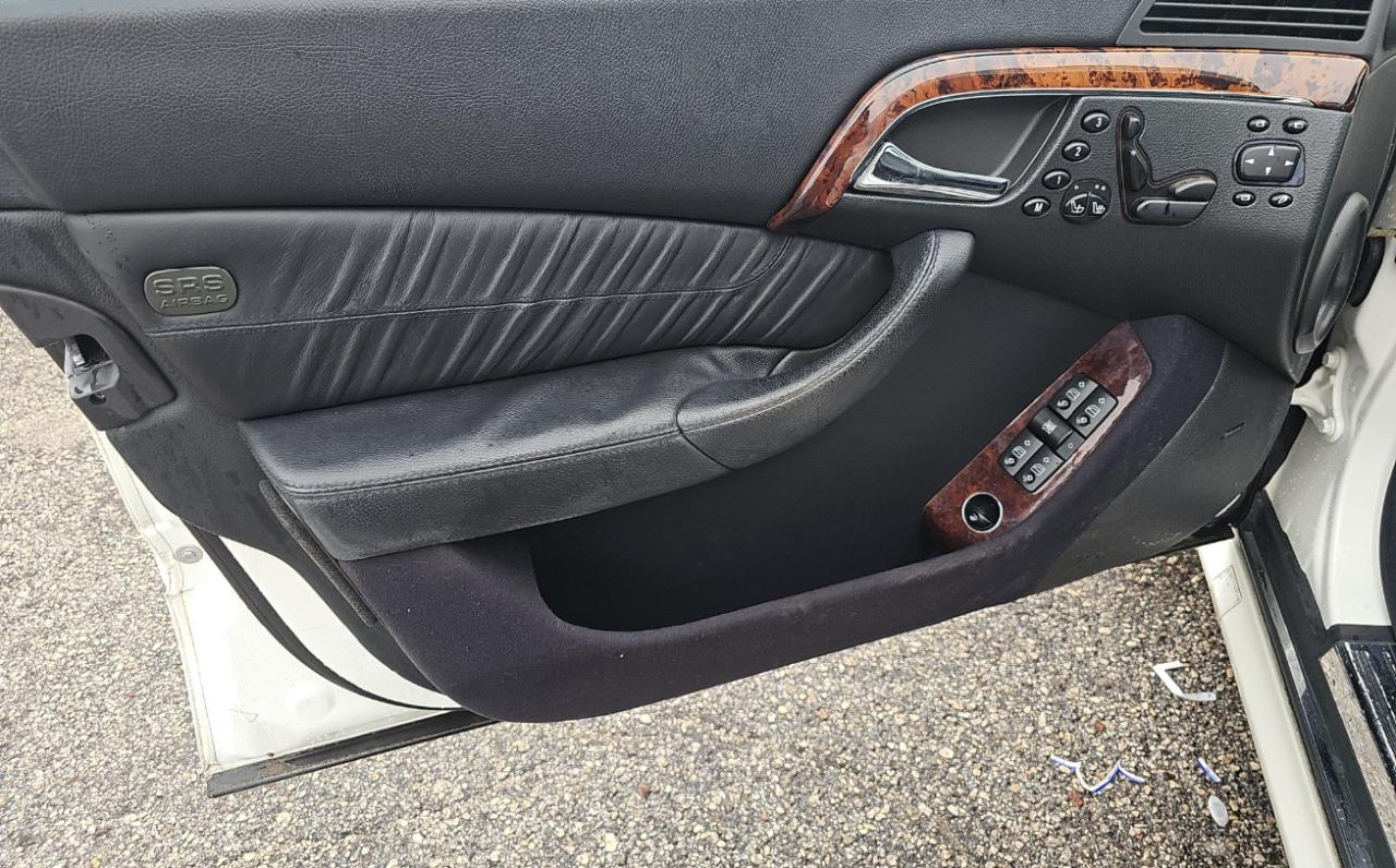 Mercedes-Benz S-Class  2005