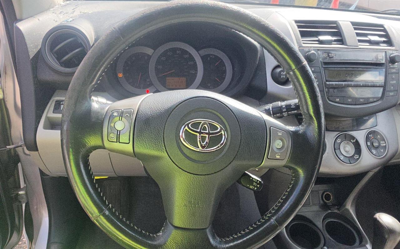 Toyota RAV4  2007