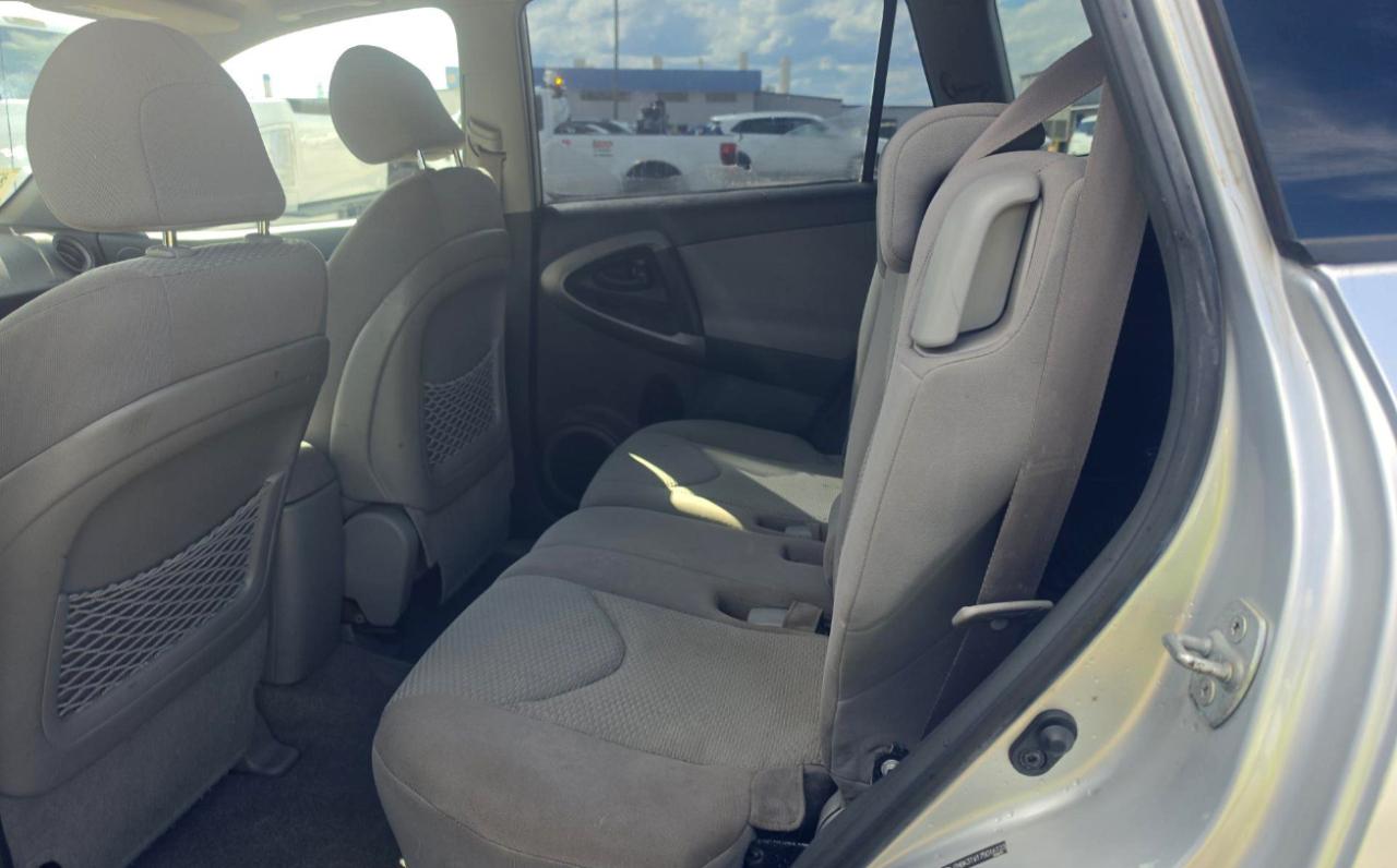 Toyota RAV4  2007
