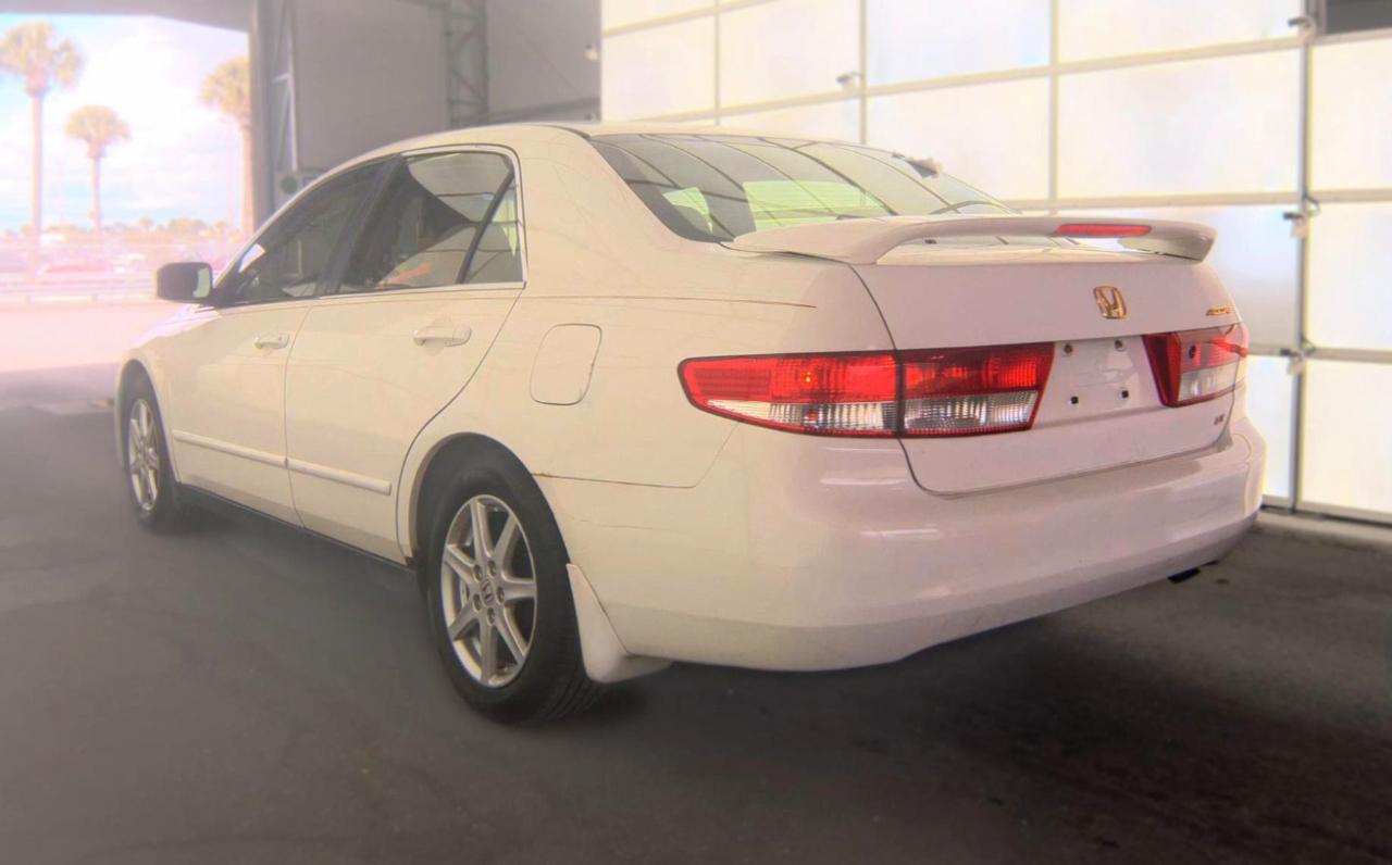 Honda Accord Sdn  2003