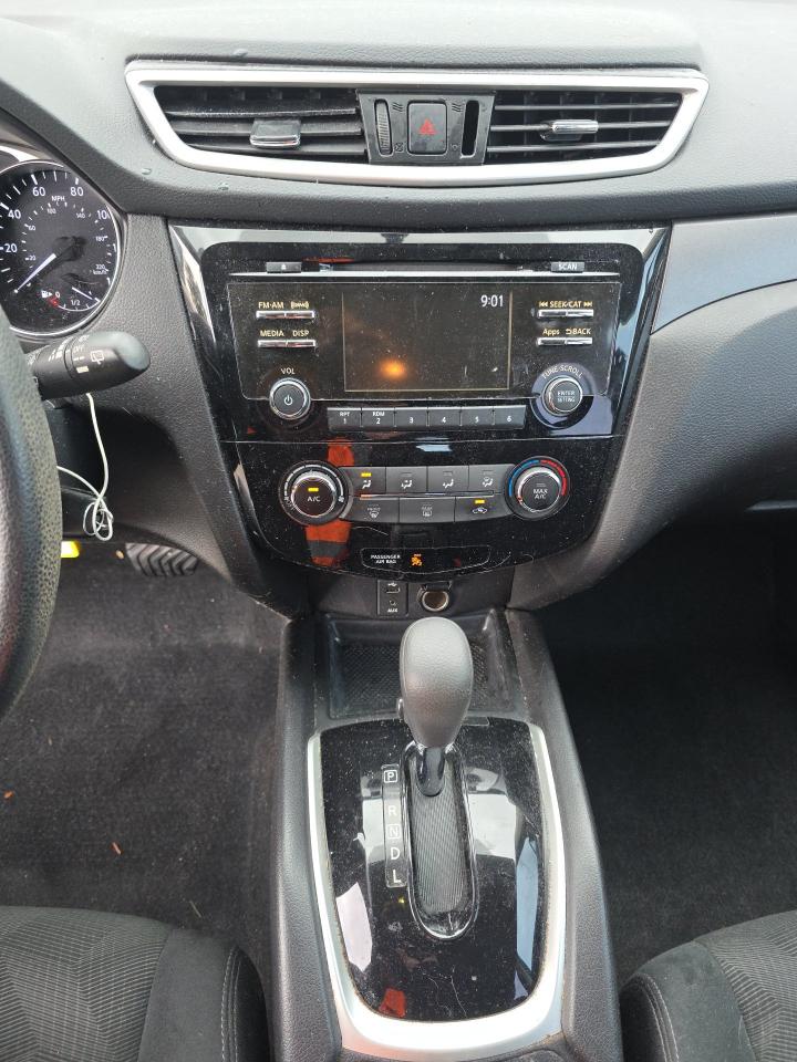 Nissan Rogue  2016