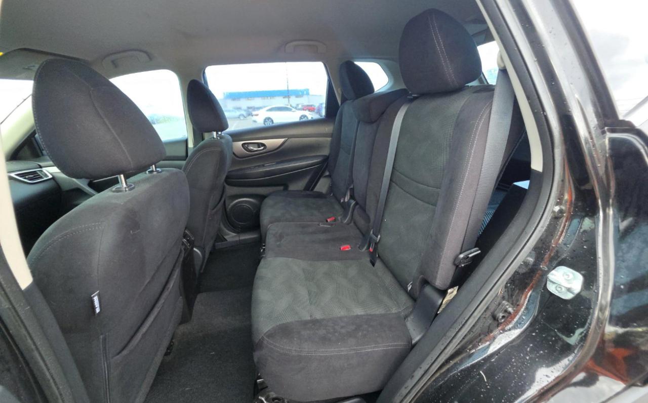 Nissan Rogue  2016