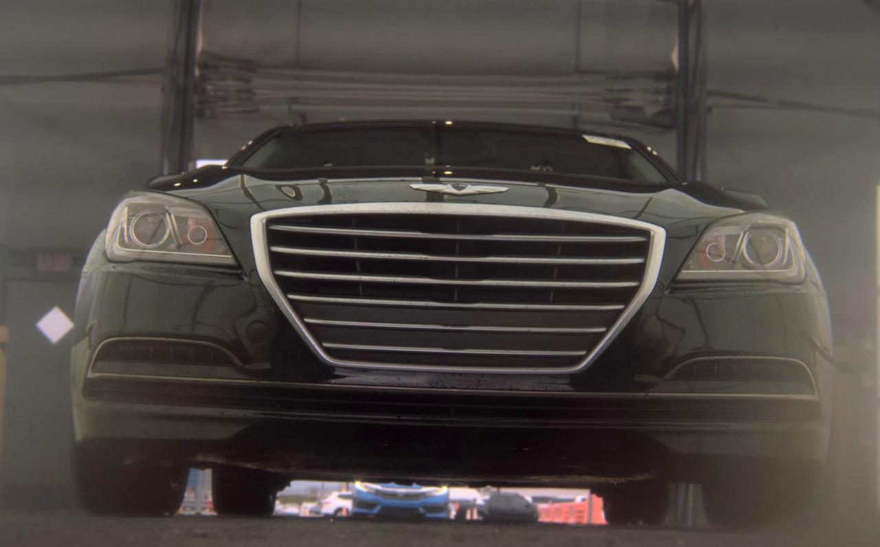 Hyundai Genesis  2015