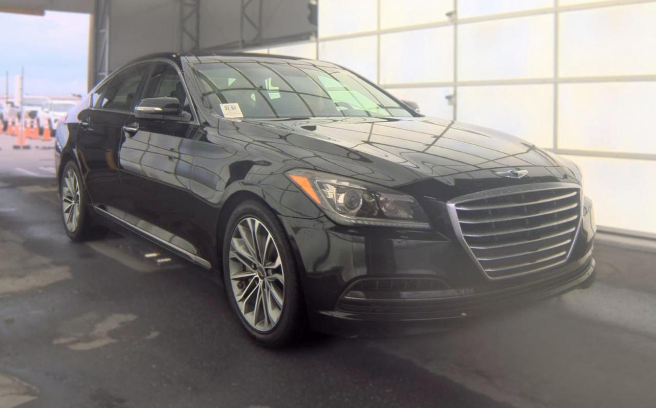 Hyundai Genesis  2015