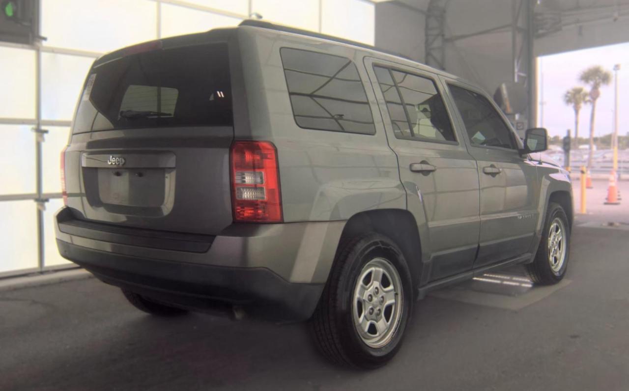 Jeep Patriot  2012