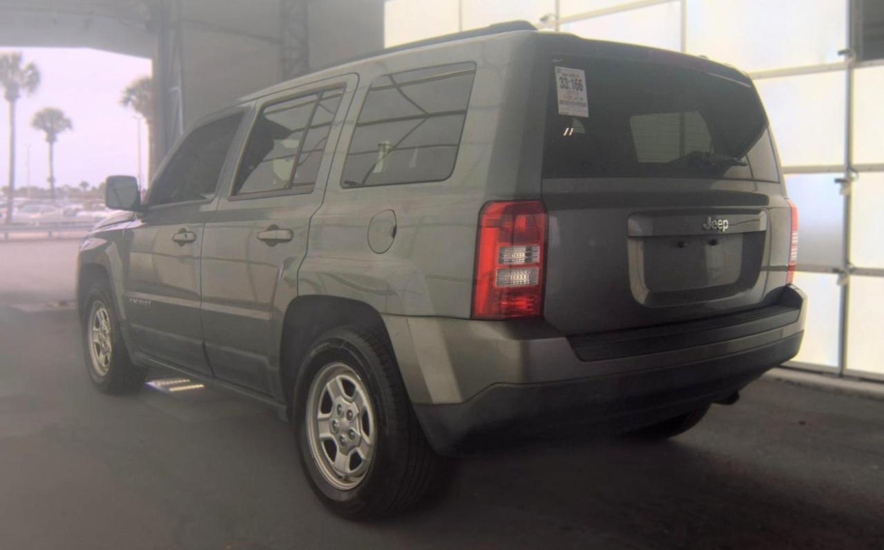 Jeep Patriot  2012