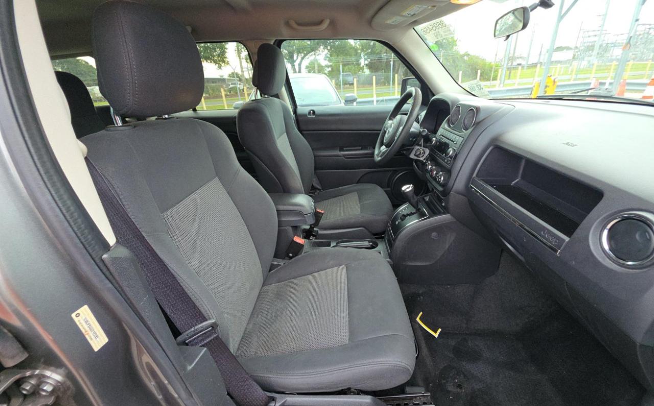 Jeep Patriot  2012