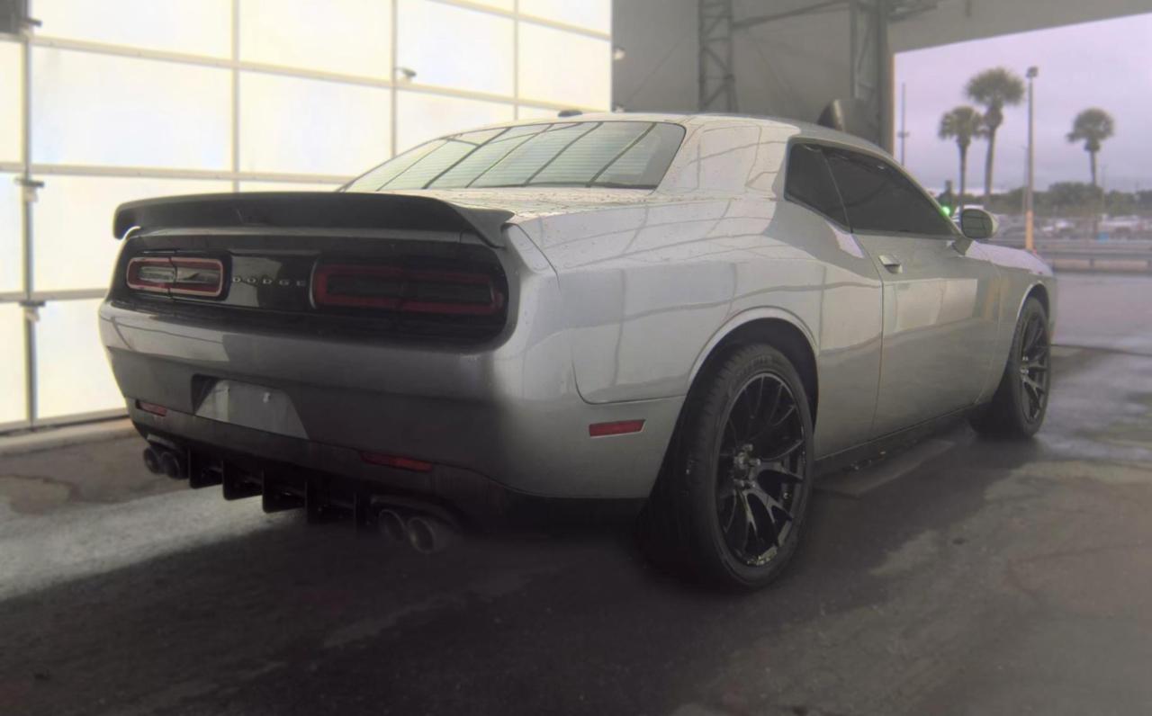Dodge Challenger  2015
