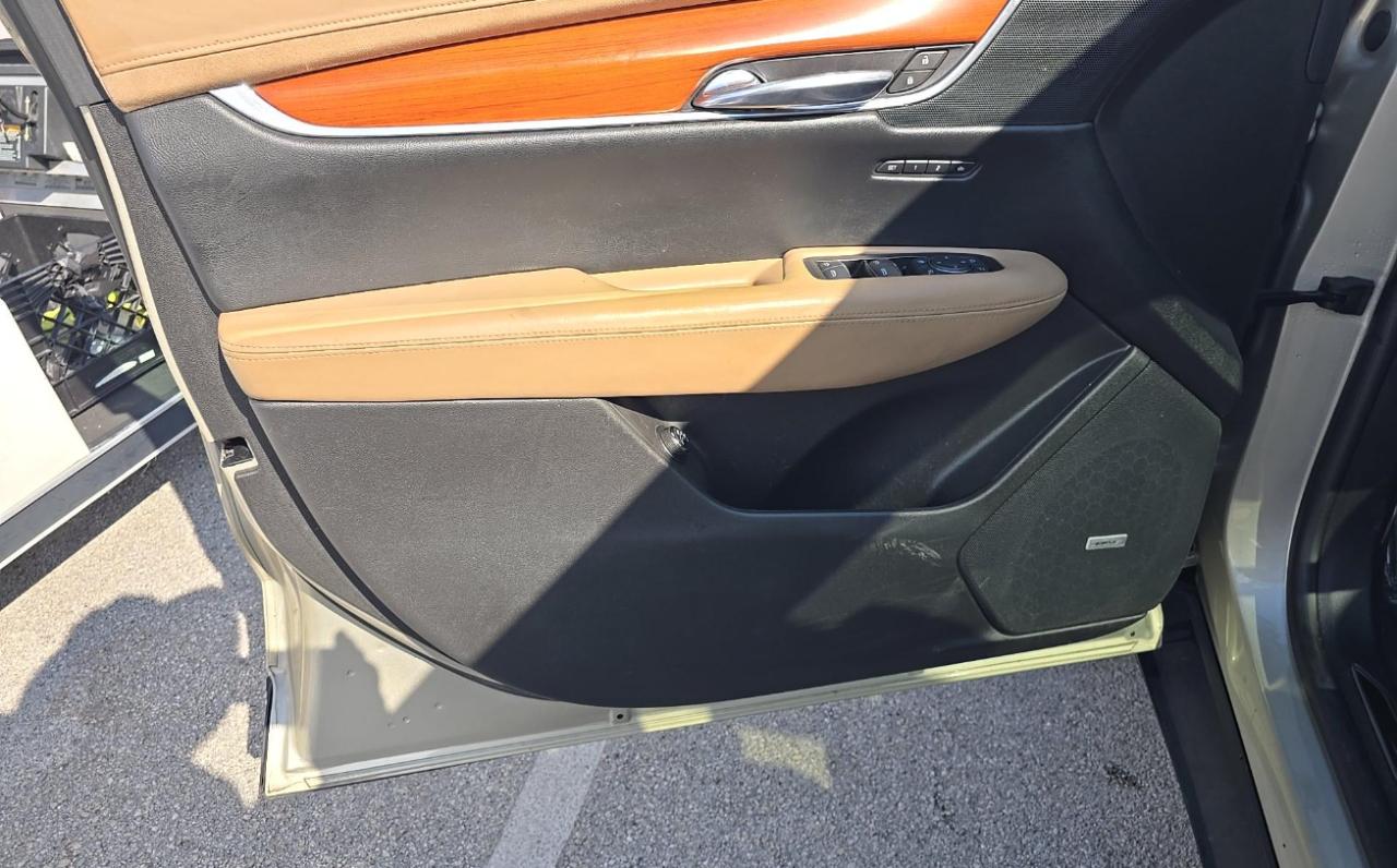 Cadillac XT5  2017