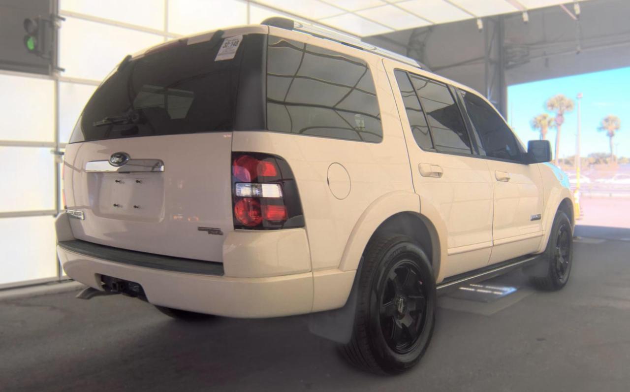 Ford Explorer  2007