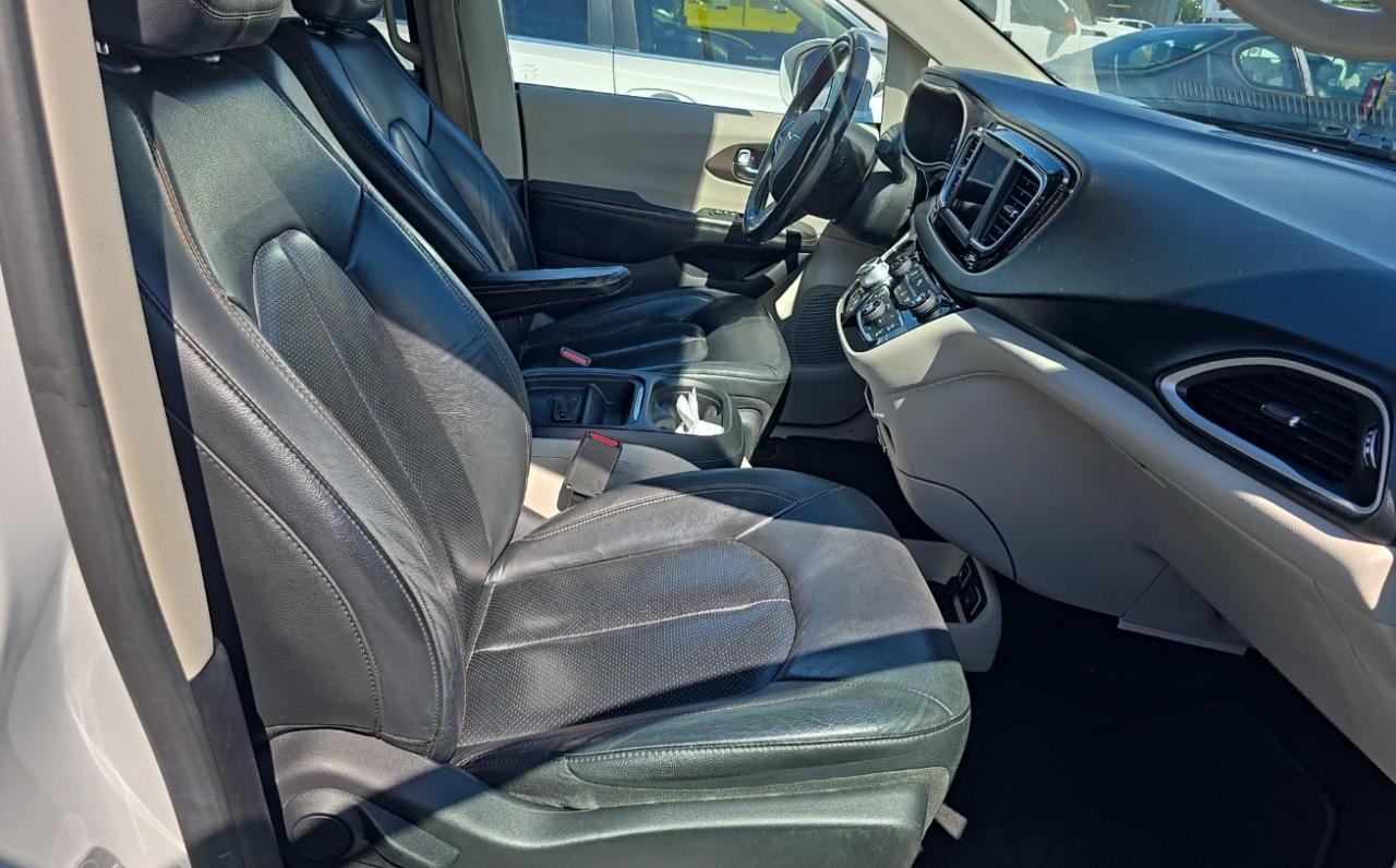Chrysler Pacifica  2019