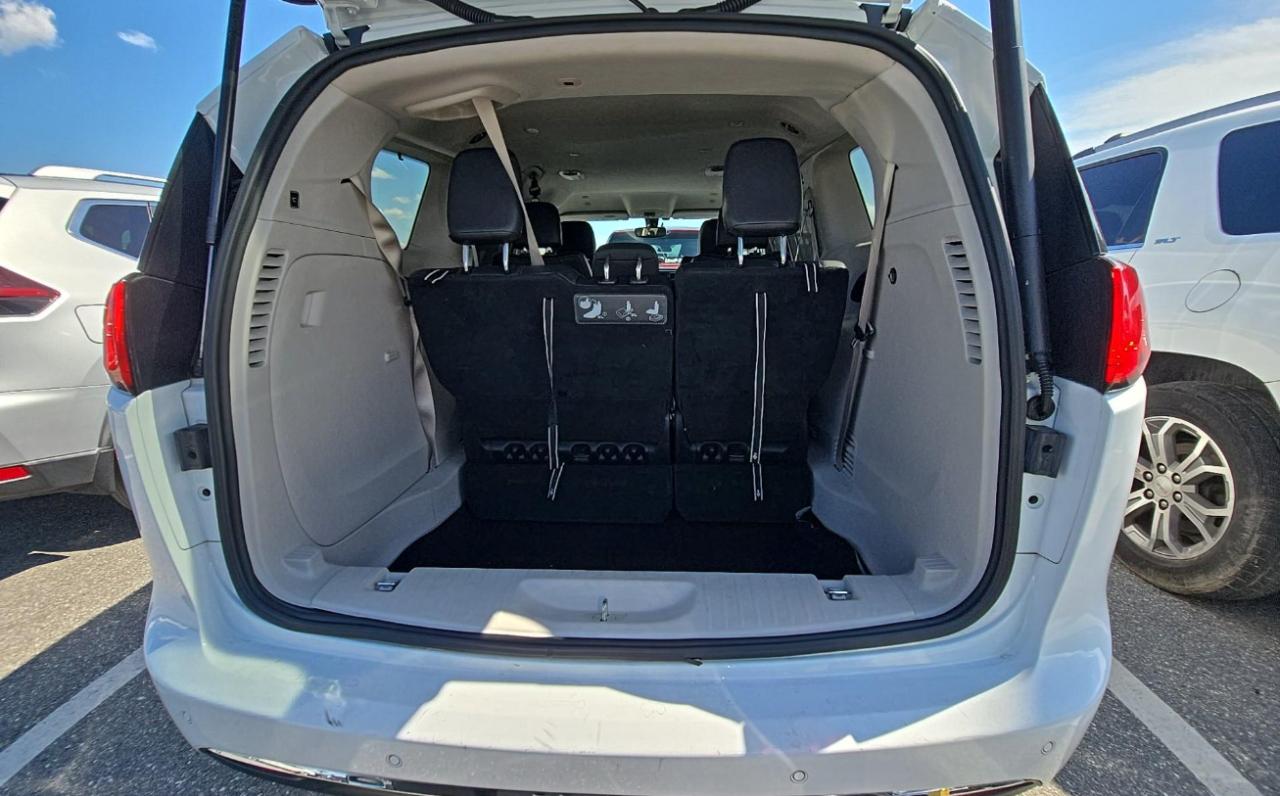 Chrysler Pacifica  2019