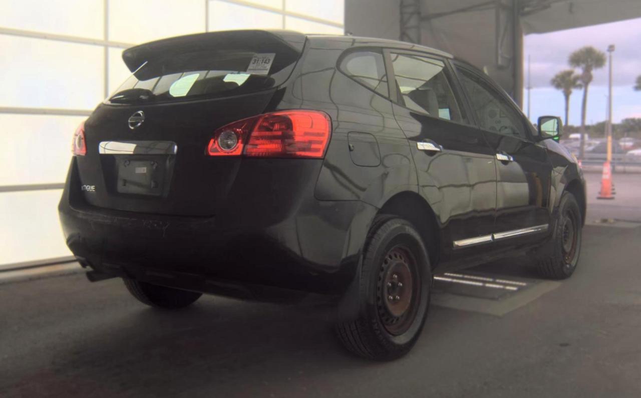 Nissan Rogue  2013