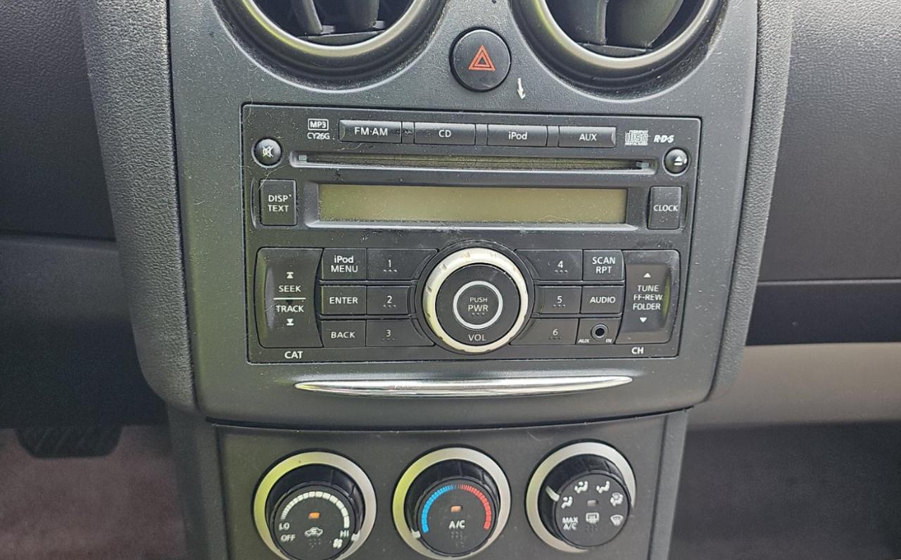 Nissan Rogue  2013