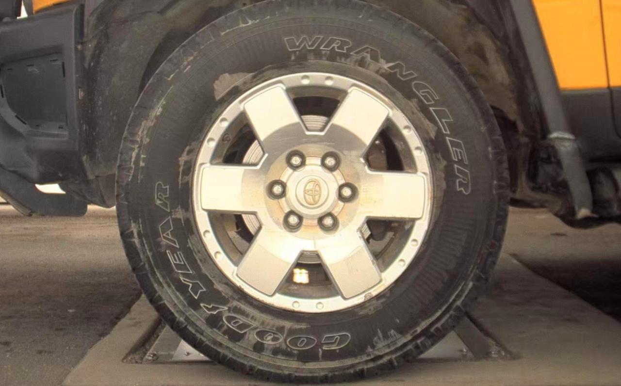 Toyota FJ Cruiser  2008
