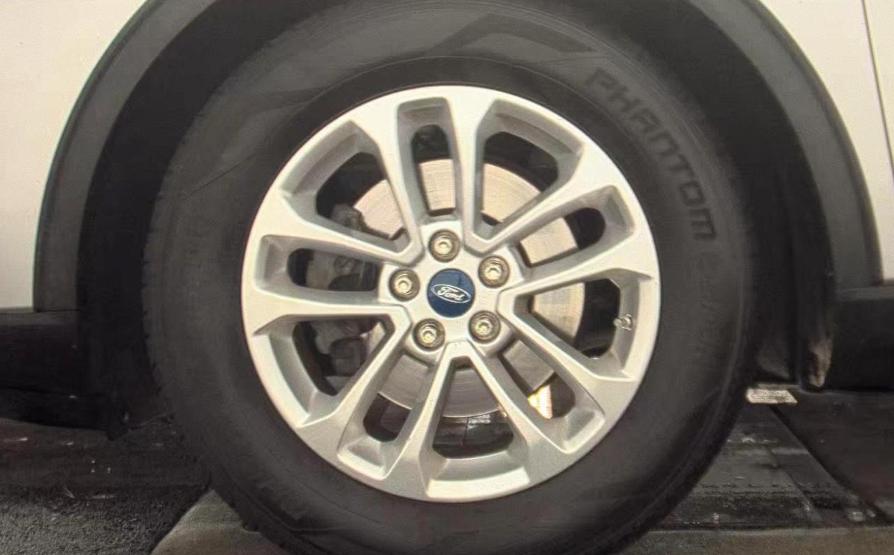 Ford Escape  2020
