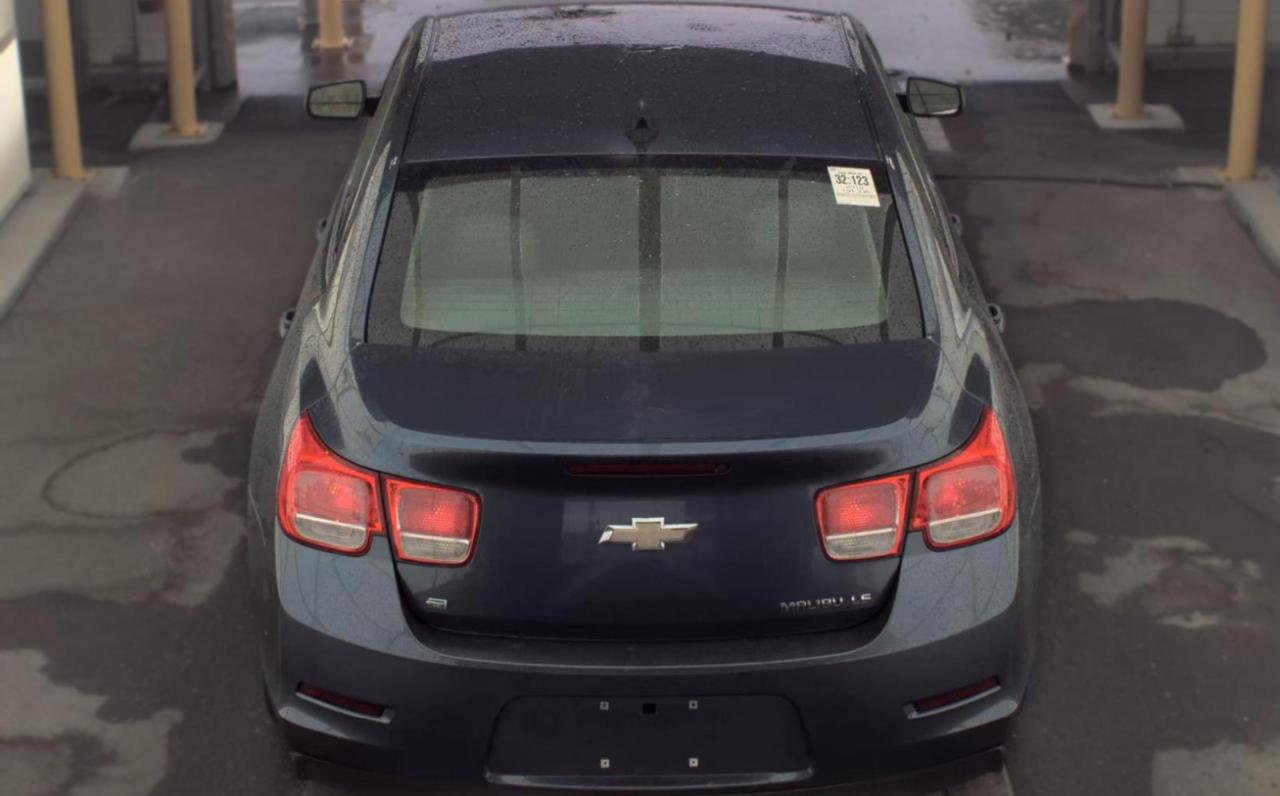 Chevrolet Malibu  2015