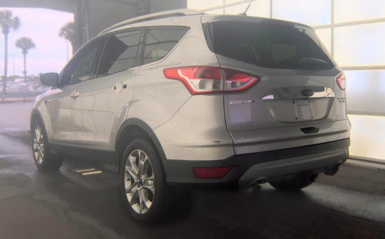 Ford Escape  2015
