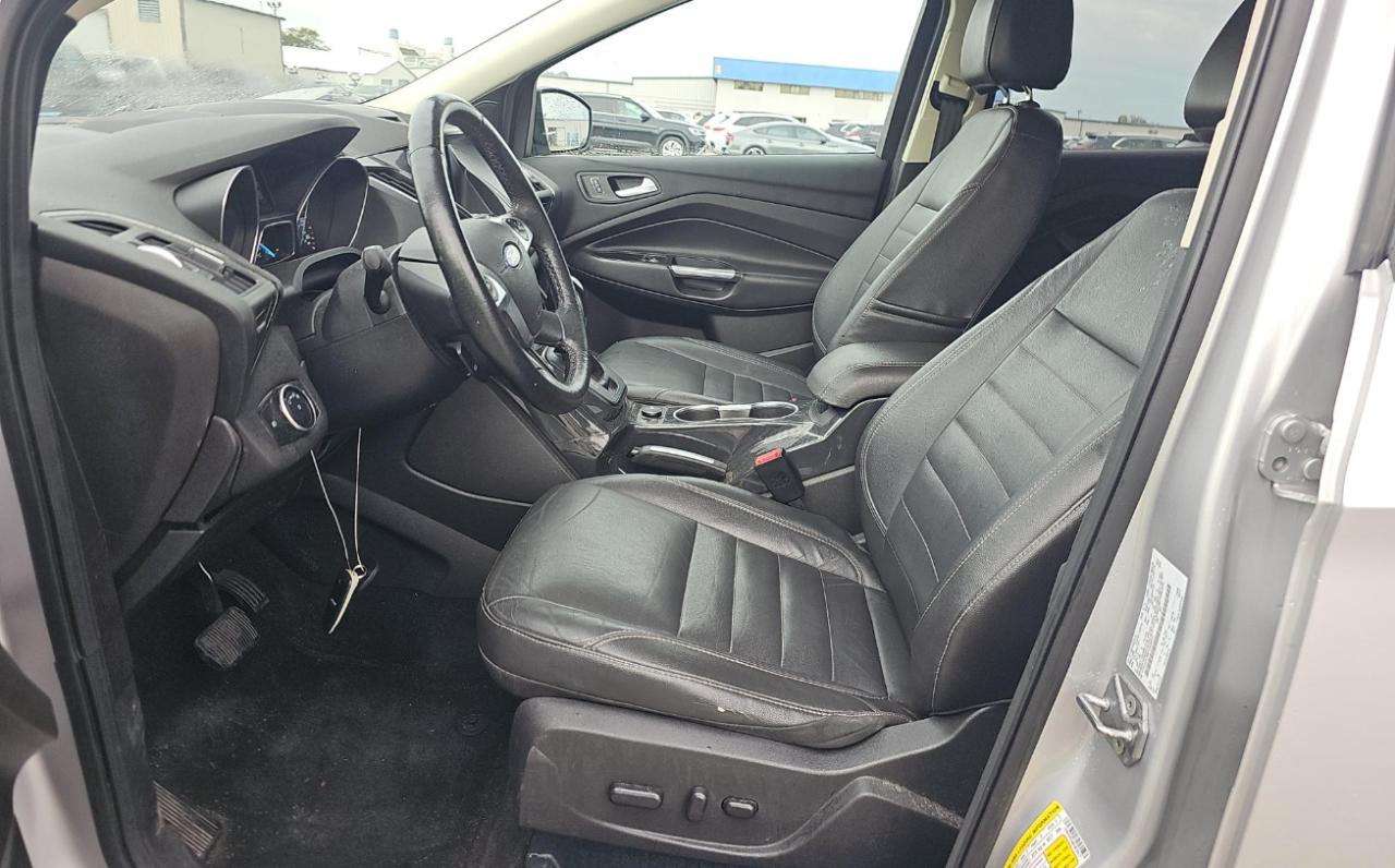 Ford Escape  2015
