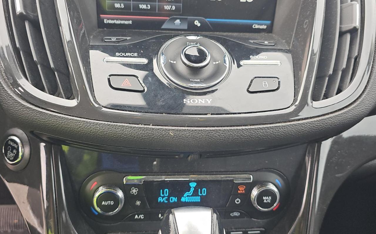 Ford Escape  2015