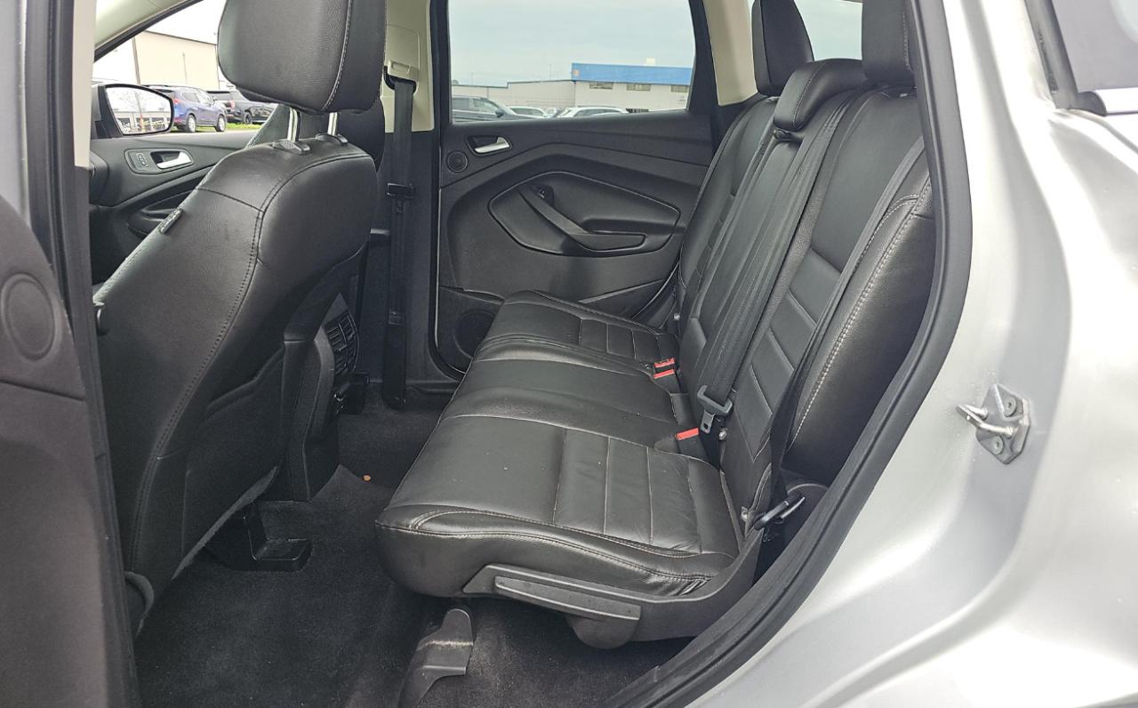 Ford Escape  2015