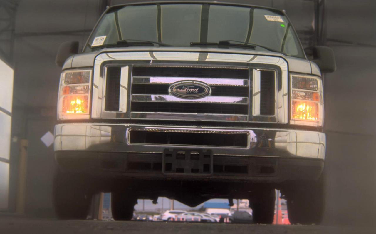 Ford Econoline Wagon  2014