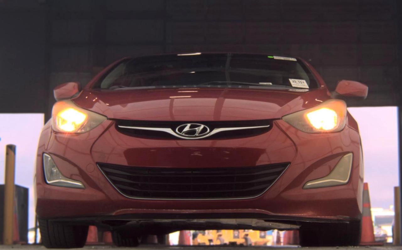 Hyundai Elantra  2015