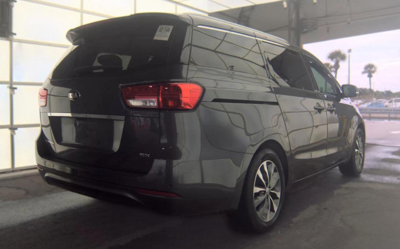 Kia Sedona  2016
