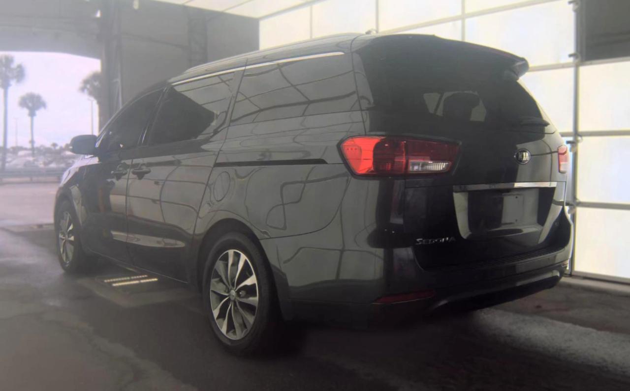 Kia Sedona  2016