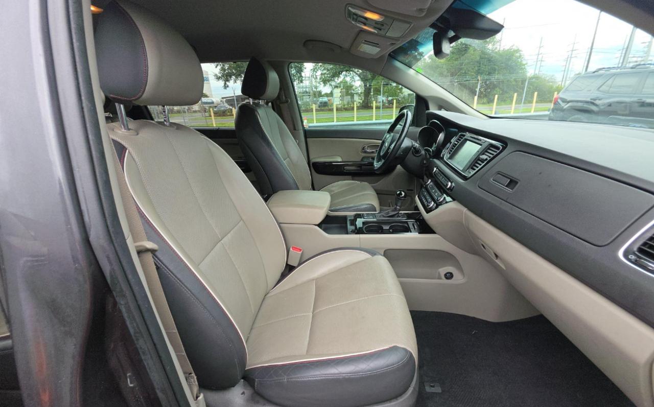 Kia Sedona  2016