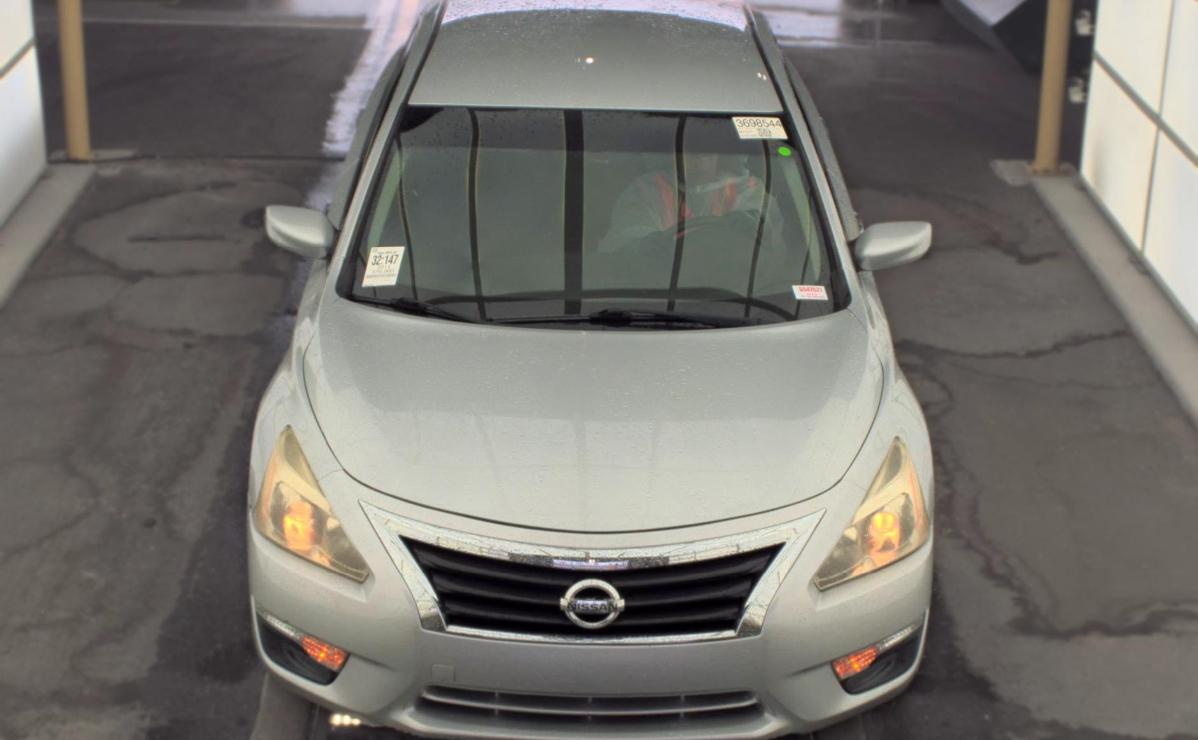 Nissan Altima  2014