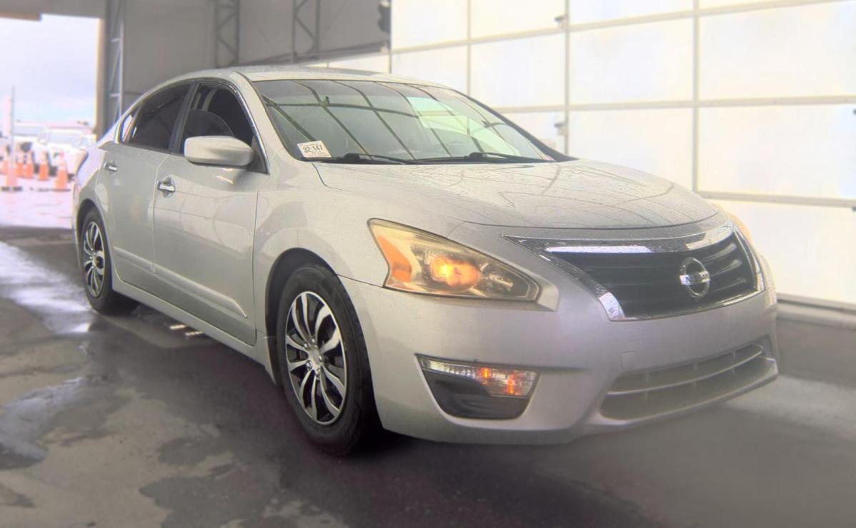 Nissan Altima  2014