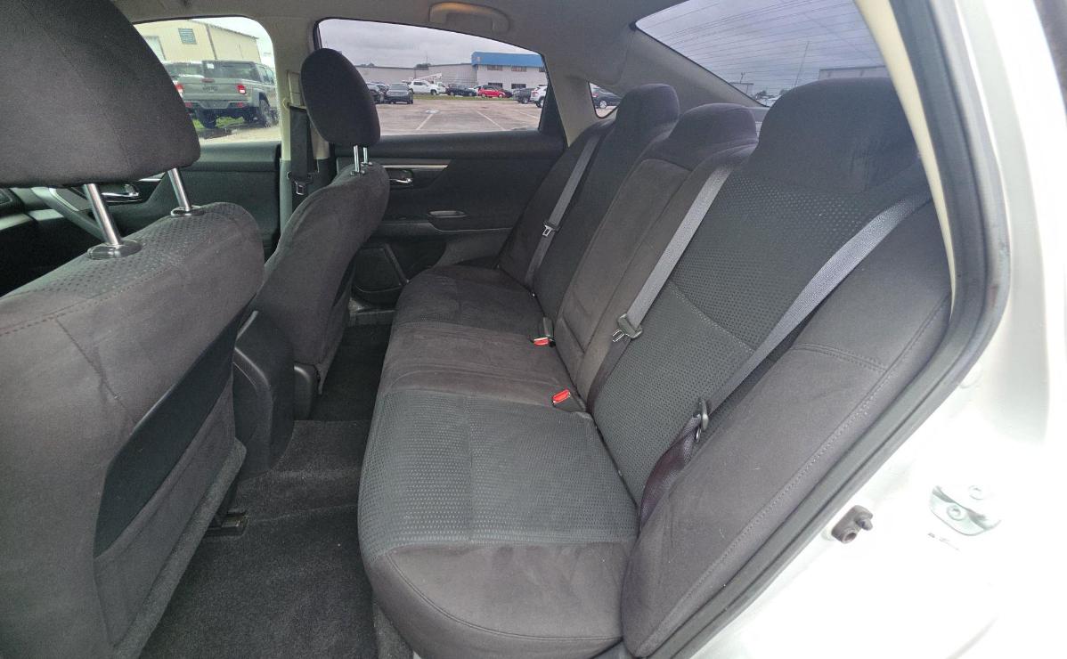 Nissan Altima  2014