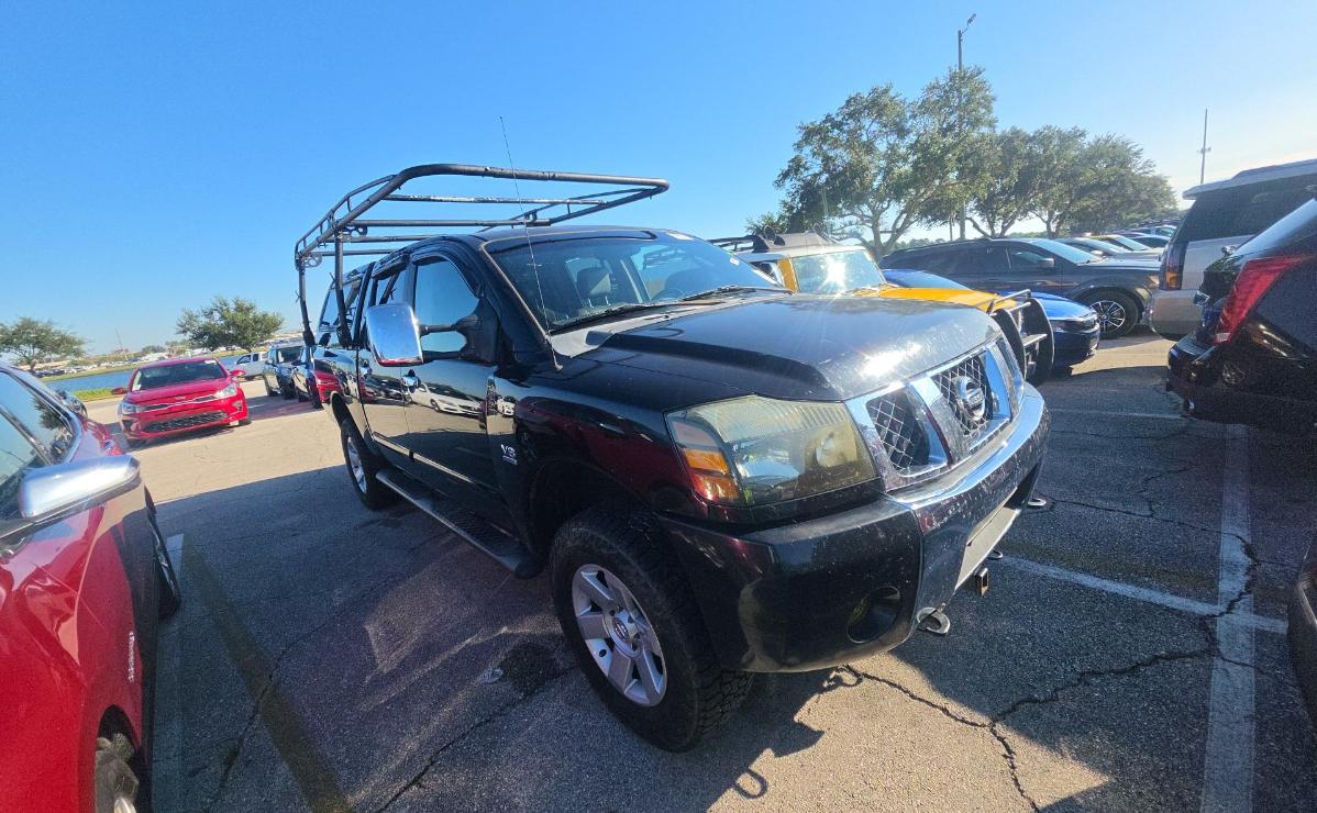 Nissan Titan  2004