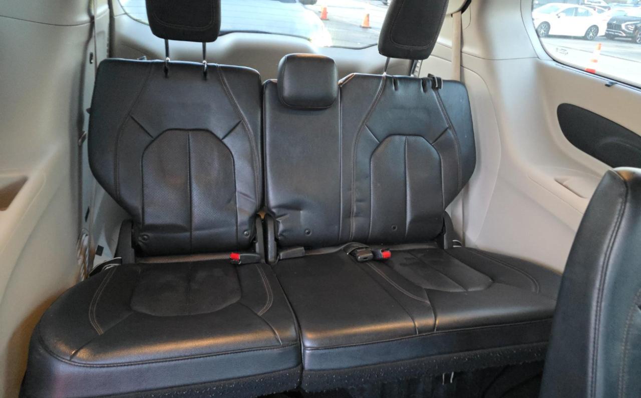 Chrysler Pacifica  2019