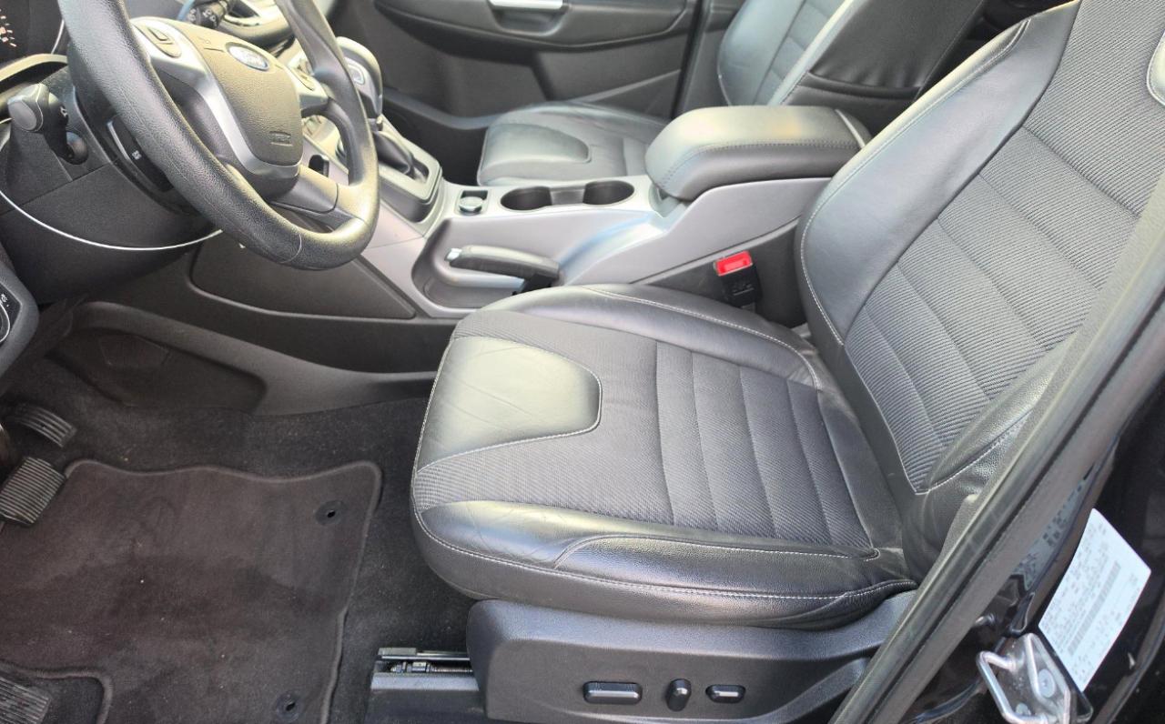 Ford Escape  2015
